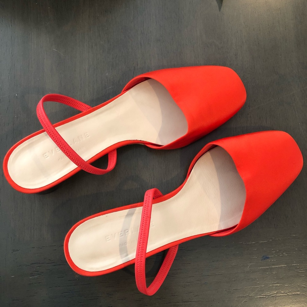 $165 Everlane Slingback Heels 6.5 blood orange small heel